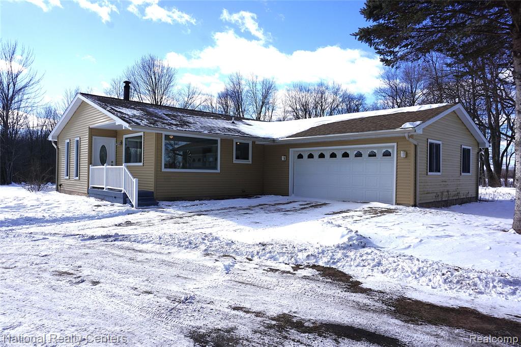 1495 Briggsville Road, Fowlerville, MI 48836 — Photo 4