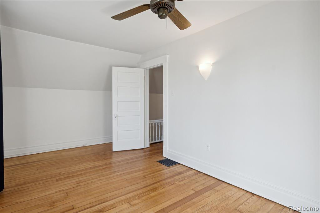 618 W LIBERTY Street, Ann Arbor, MI 48103 — Photo 23