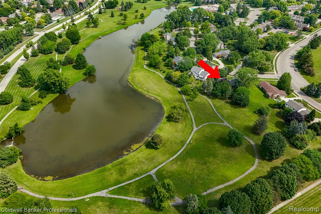 5075 Bayside Drive, Troy, MI 48098 — Photo 43
