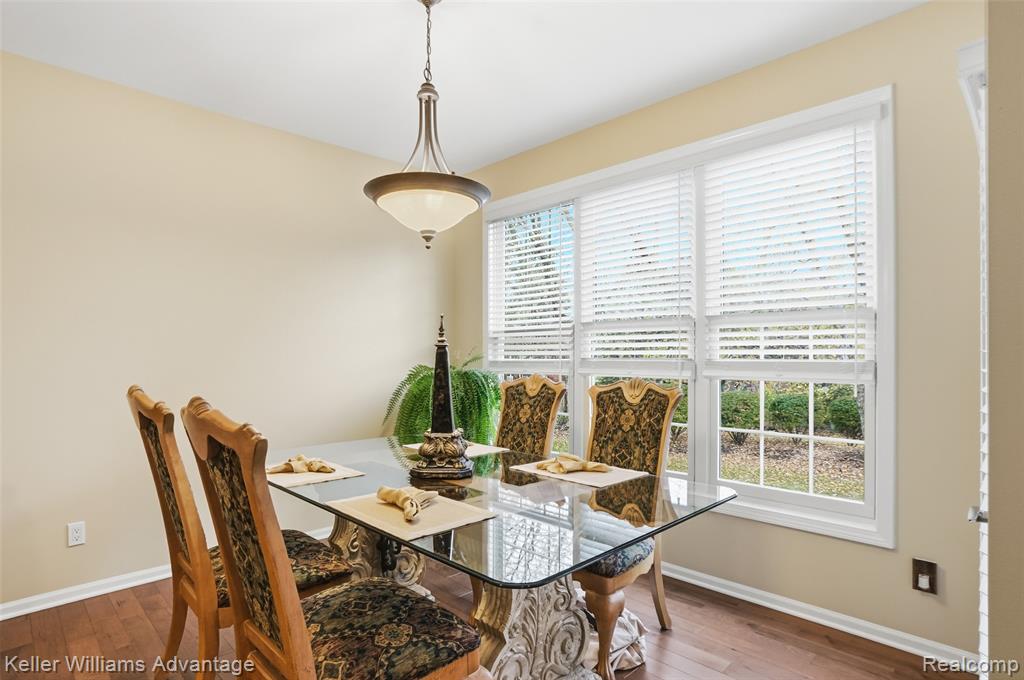 39469 Edgewater Drive, Northville, MI 48168 — Photo 20