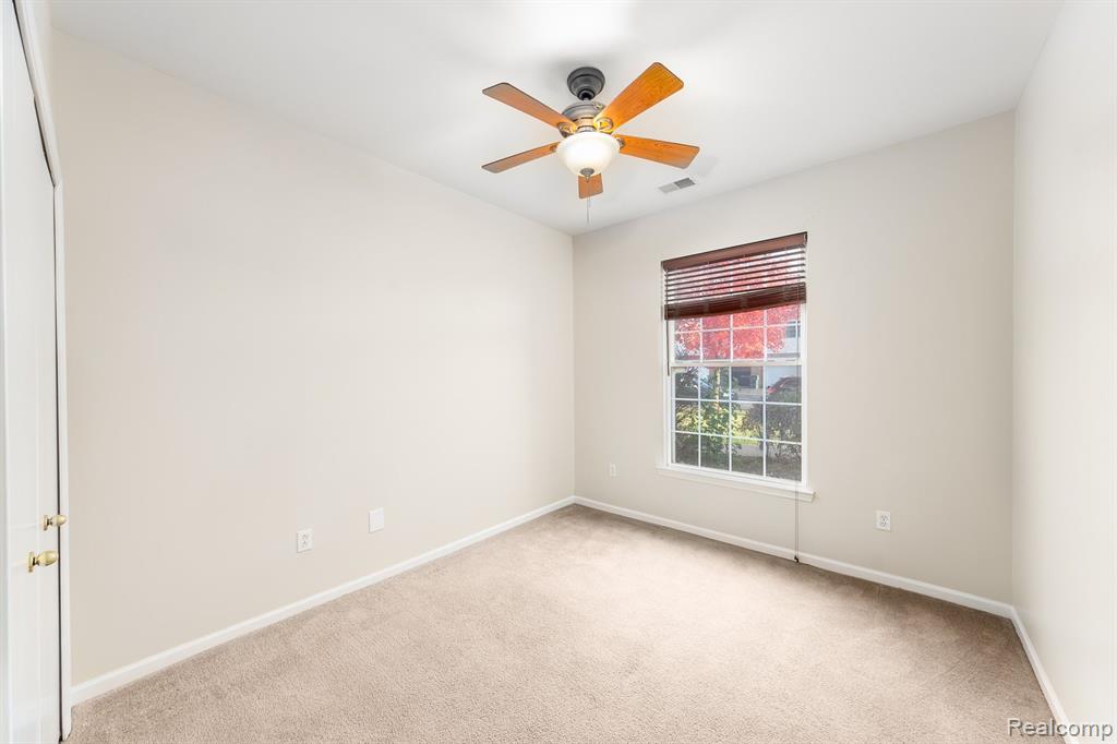 3446 Kneeland Circle, 28, Howell, MI 48843 — Photo 22
