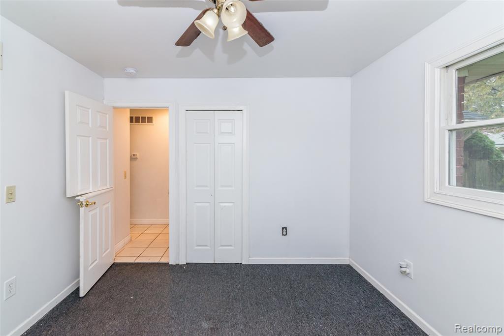 30000 Oakgrove Street, Saint Clair Shores, MI 48082 — Photo 29