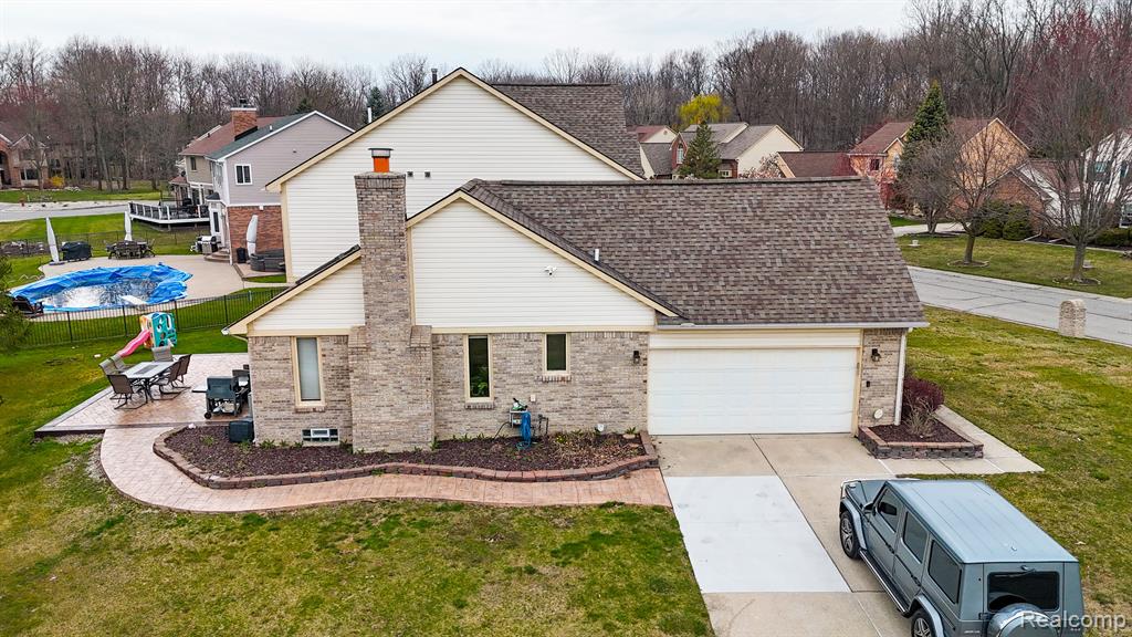 41647 SINGH Drive, Canton, MI 48188 — Photo 9