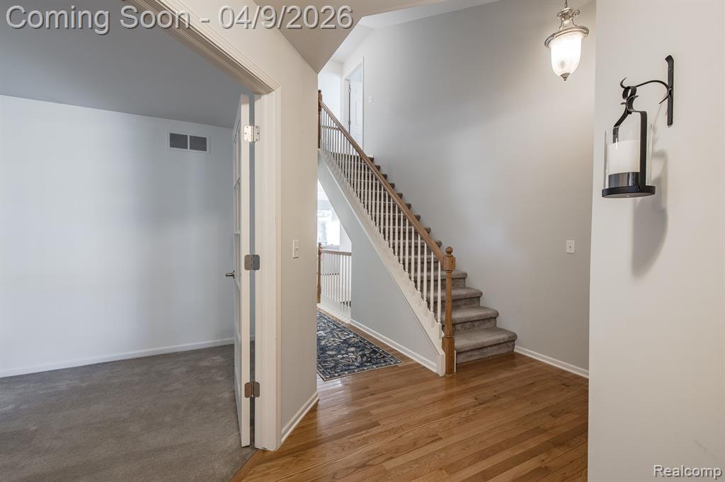 8171 Timber Trail, White Lake, MI — Photo 5