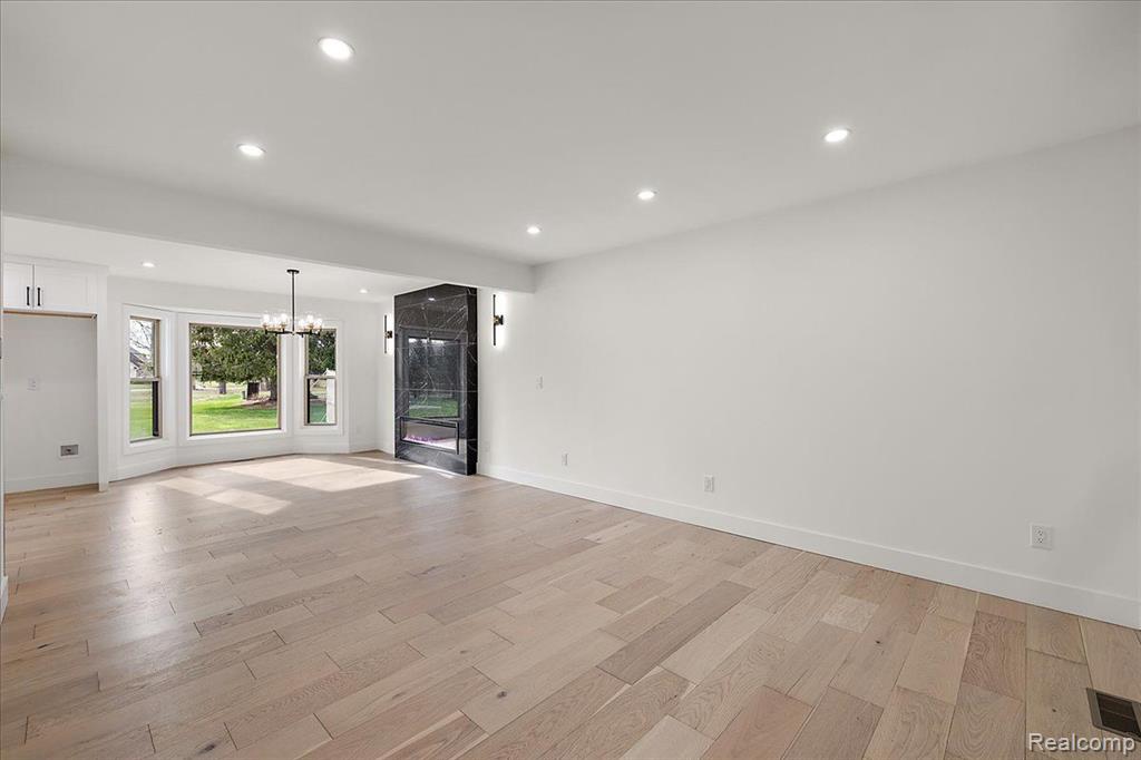 61561 N RIDGE Trail, Washington, MI — Photo 21