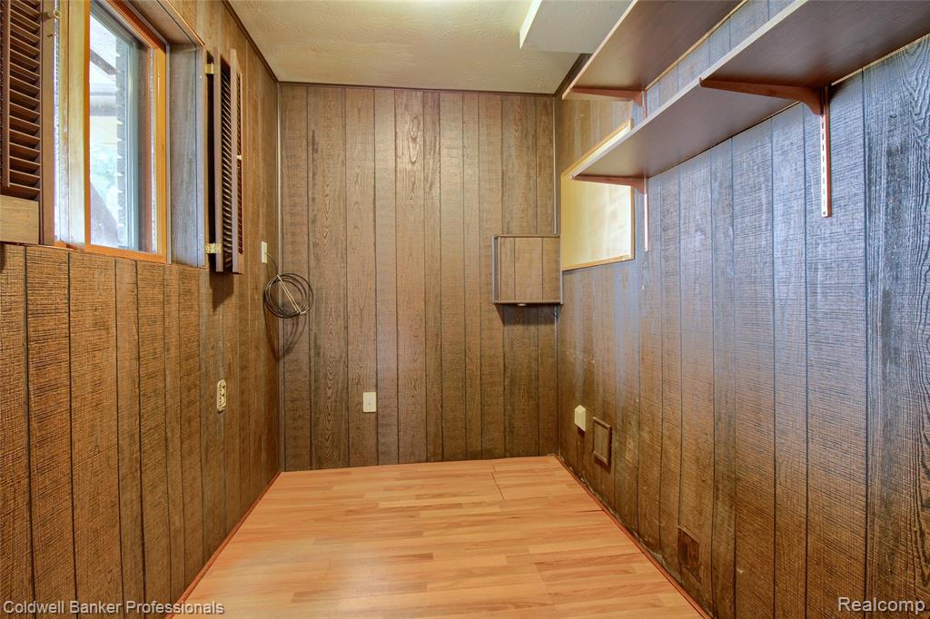 11770 Sunset Lane, Belleville, MI 48111 — Photo 17