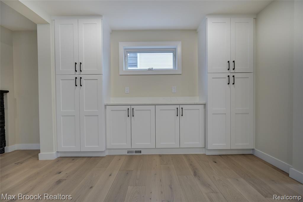 409 Baldwin Avenue, Royal Oak, MI 48067 — Photo 12