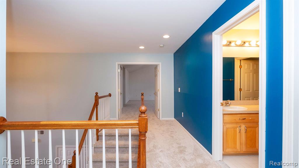 17041 ALGONQUIN Drive, Northville, MI 48168 — Photo 53
