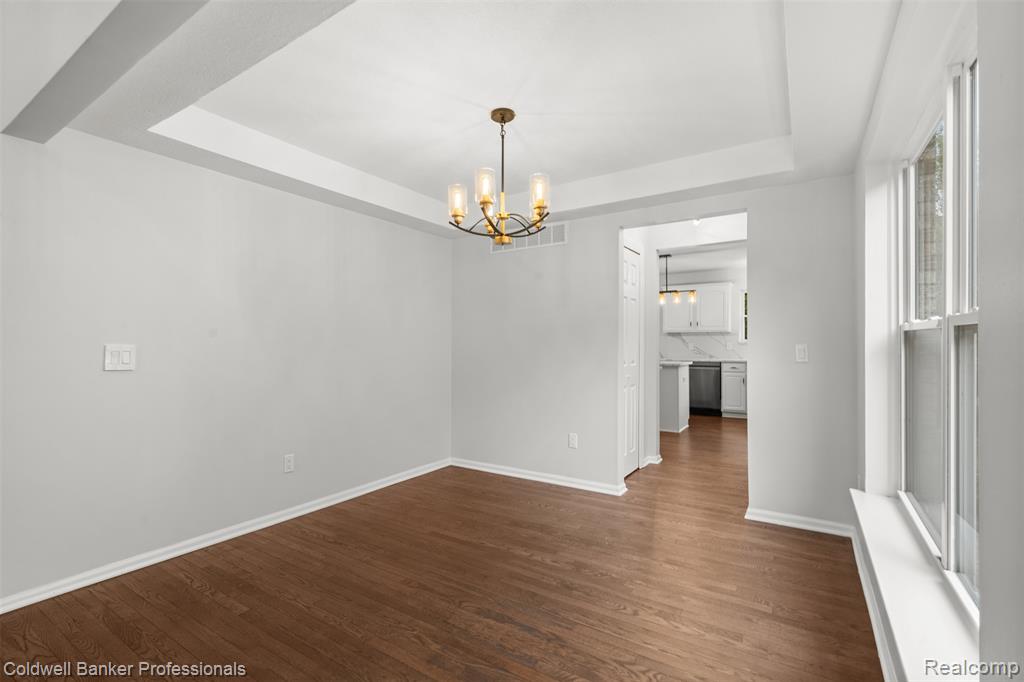 16413 MULBERRY Way, Northville, MI 48168 — Photo 9