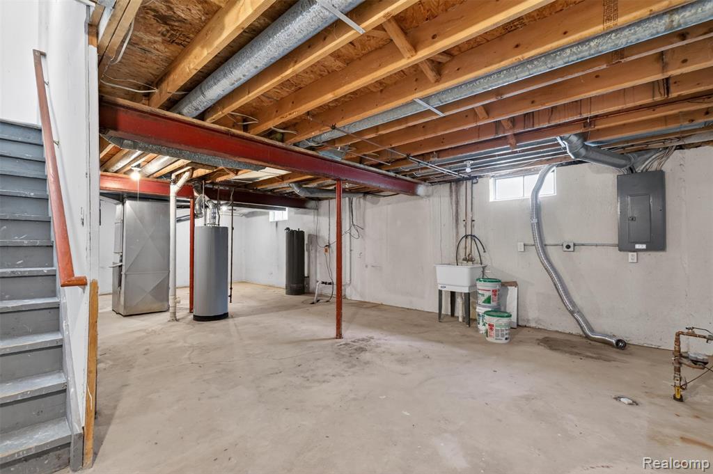 3457 ASHBURNAM, Ann Arbor, MI 48105 — Photo 39