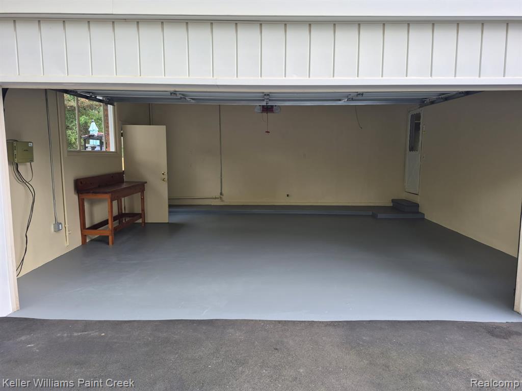 952 Dursley Road, Bloomfield Hills, MI 48304 — Photo 46