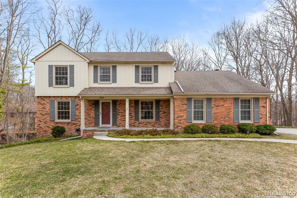 800 Ravine Terrace Drive, Rochester Hills, MI 48307 — front exterior