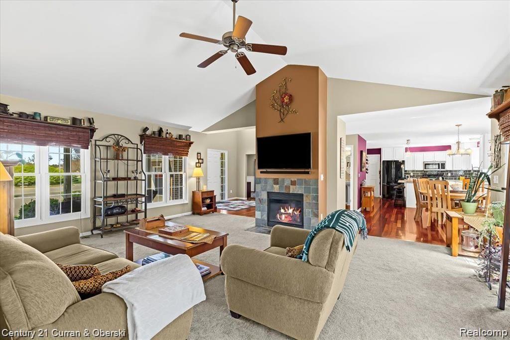 9810 GOLDFINCH Court, Saline, MI 48176 — Photo 3