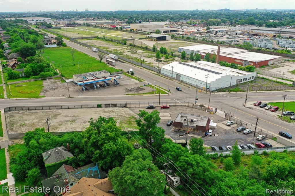 5858 Tireman - Photo 4