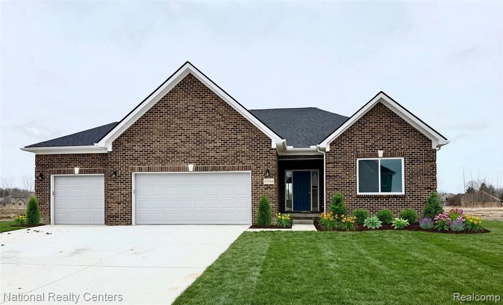 24 Woodland, Chesterfield, MI 48047