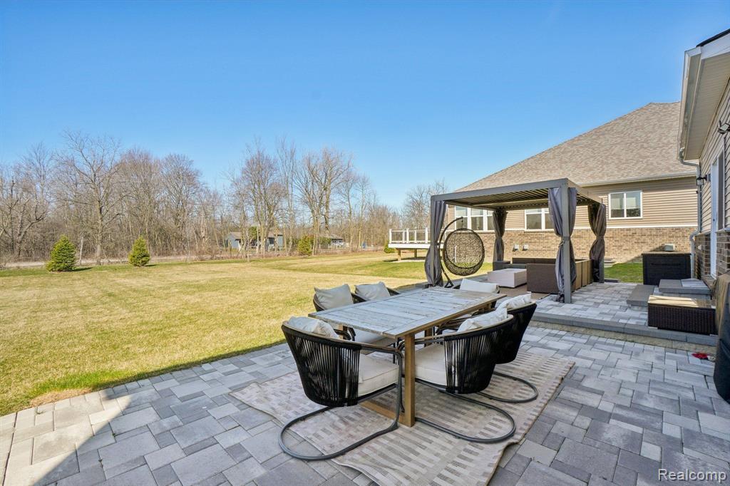 2466 MEADOW HILLS Drive, Ann Arbor, MI 48108 — Photo 52
