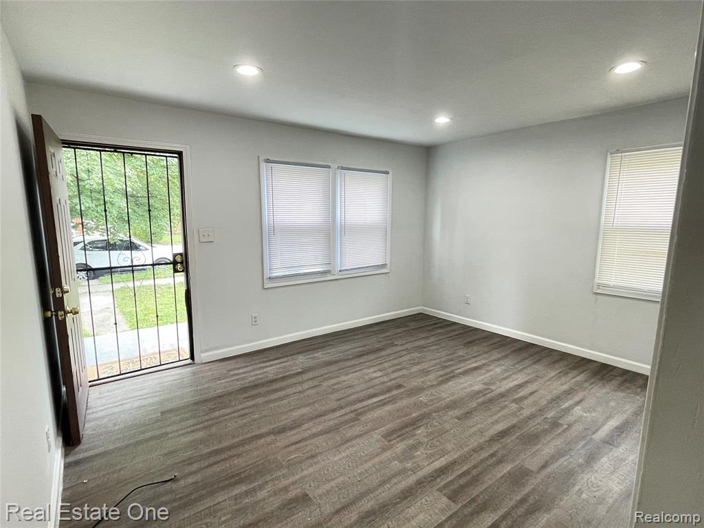 1520 S Beatrice Street, Detroit, MI 48217 — Photo 4