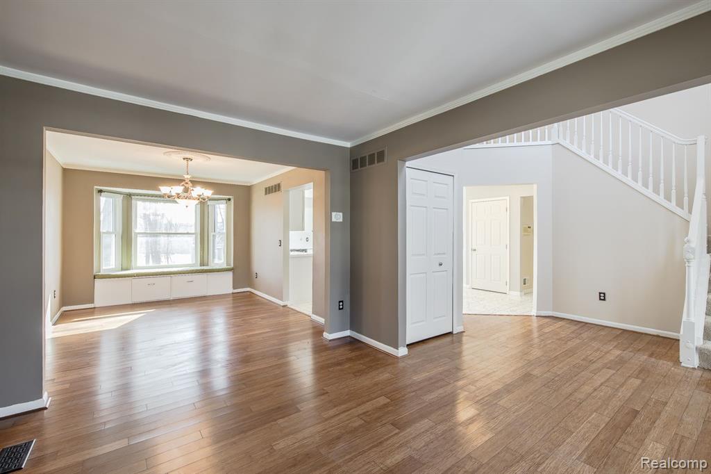 5344 Seminole Court, Commerce Twp, MI 48382 — Photo 6