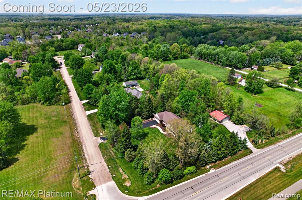 59360 Foxpointe Lane, South Lyon, MI 48178 — Photo 52
