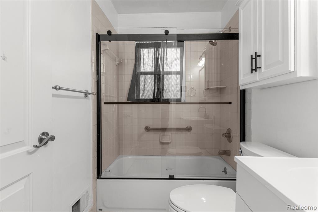 6872 Lathers Street, Garden City, MI — Photo 18