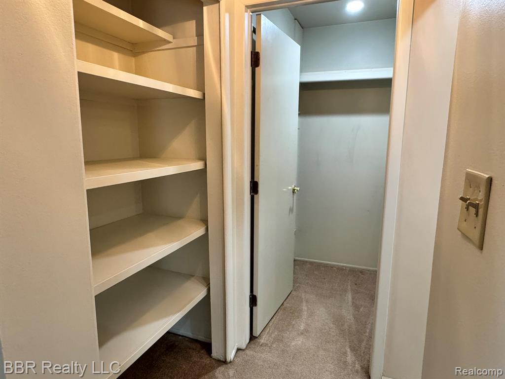 8337 Colony Drive, 4, Grosse Ile, MI 48138 — Photo 13