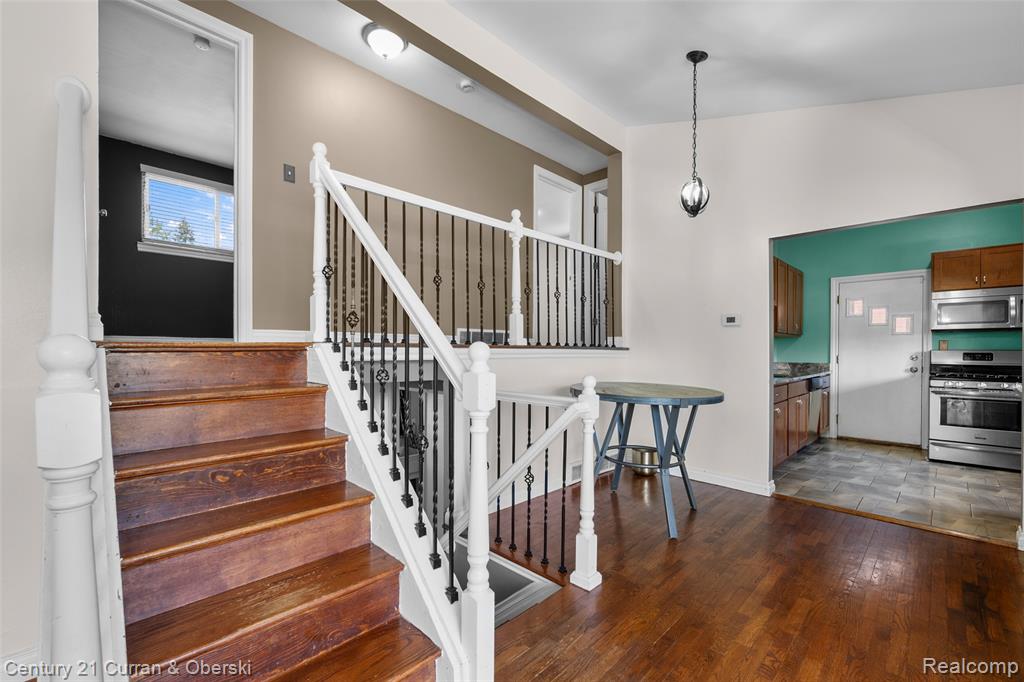 692 Easley Drive, Westland, MI 48186 — Photo 8