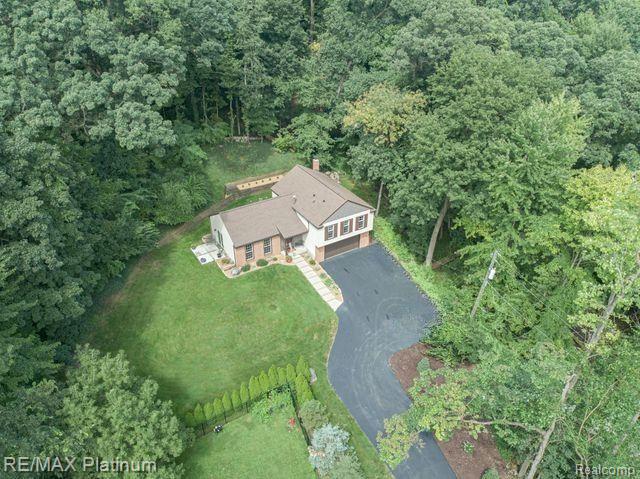9003 SPENCER Court, Brighton, MI 48116 — Photo 39