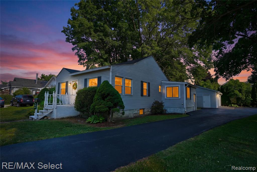 406 E Vienna Street, Clio, MI 48420 — Photo 13