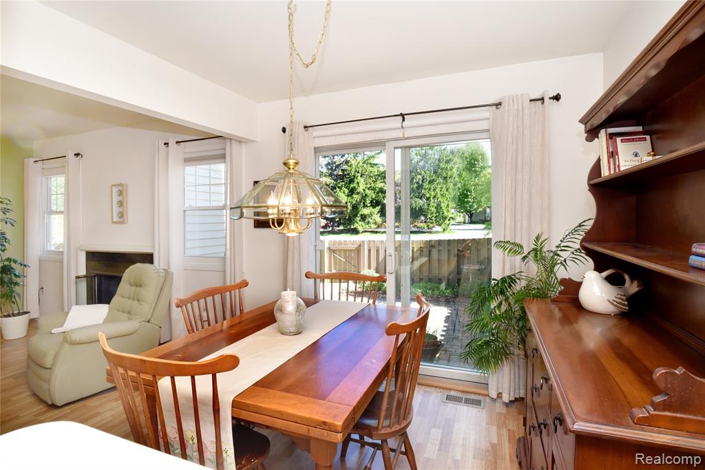 5391 Breeze Hill Place, Troy, MI 48098 — Photo 9