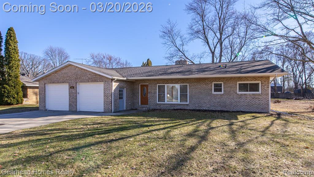 2495 W Lake Road, Clio, MI 48420 — front exterior