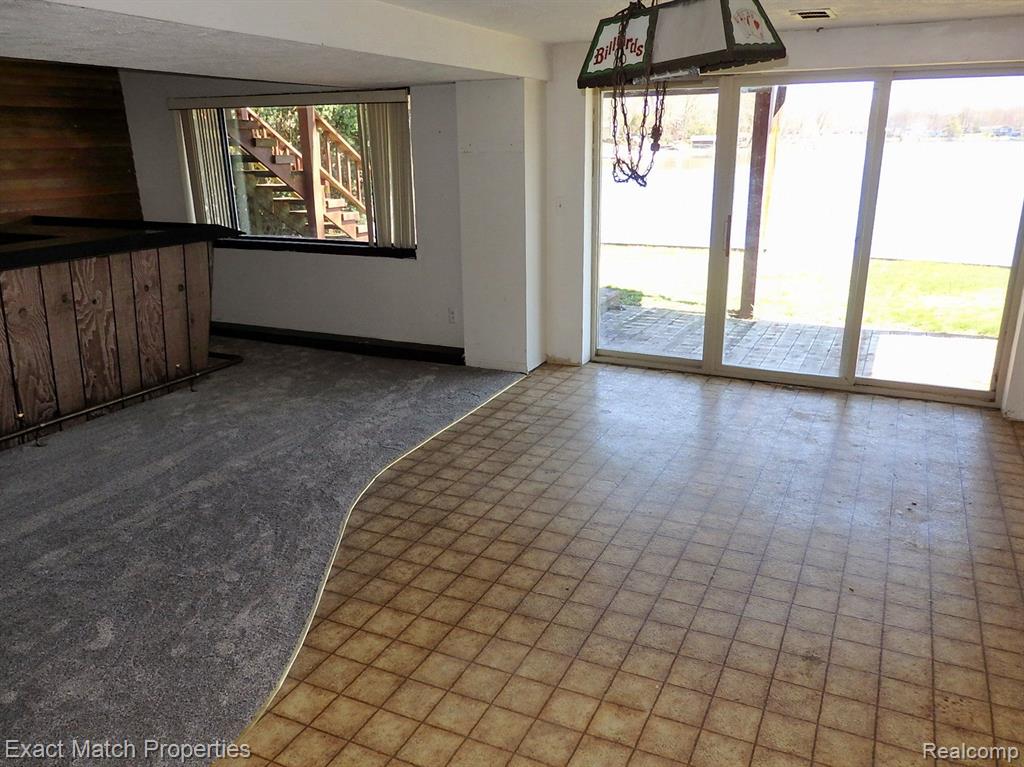 925 MALLOCK Road, White Lake, MI — Photo 45