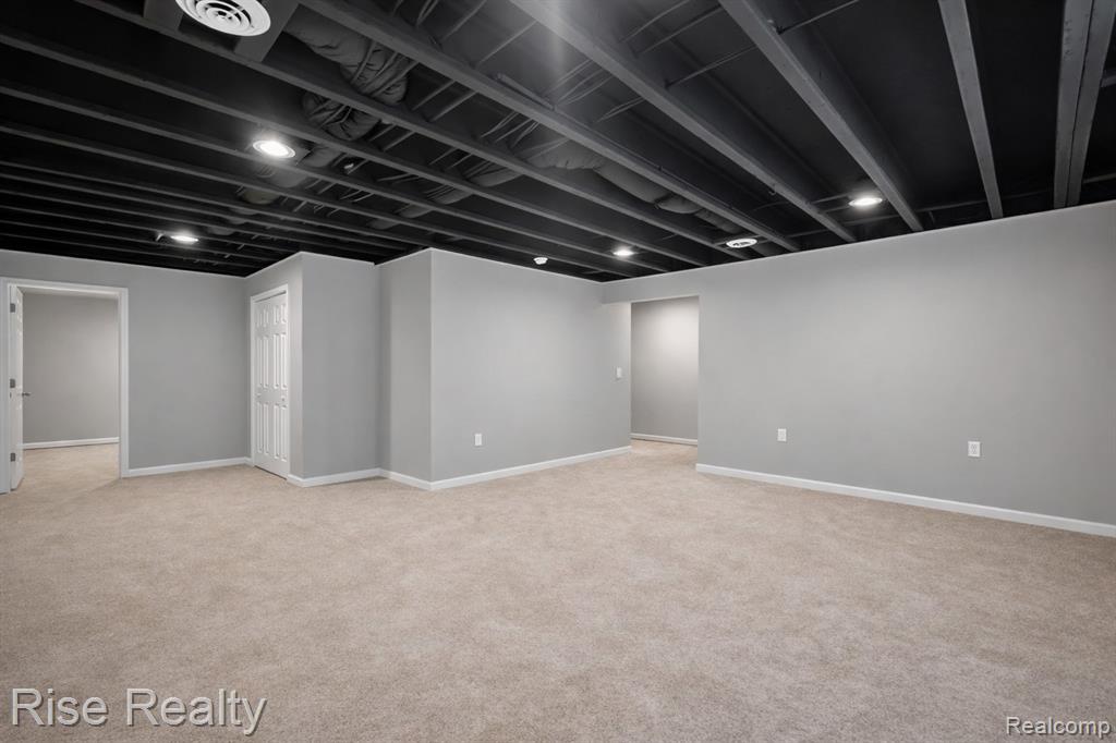 2027 Stillwater Drive, Davison, MI 48423 — Photo 31