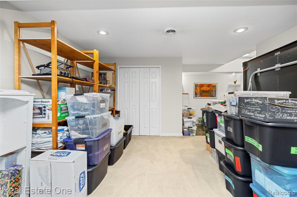 344 N Lake Angelus Road, Auburn Hills, MI 48326 — Photo 46