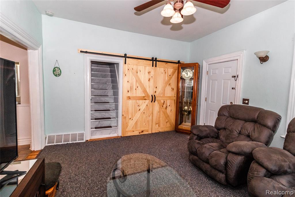 825 N Main Street, Lapeer, MI 48446 — Photo 25