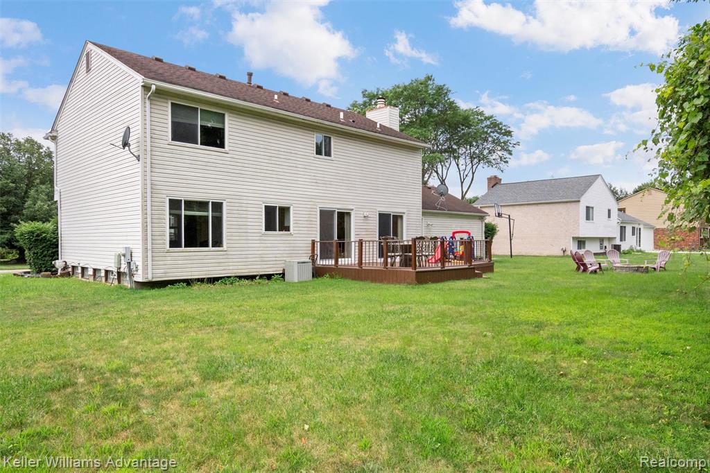 5016 Patrick Road, West Bloomfield, MI — Photo 56