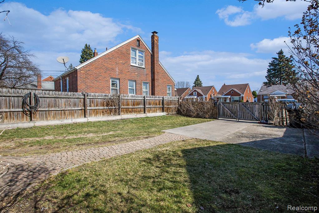 6387 ABINGTON Avenue, Detroit, MI 48228 — Photo 5