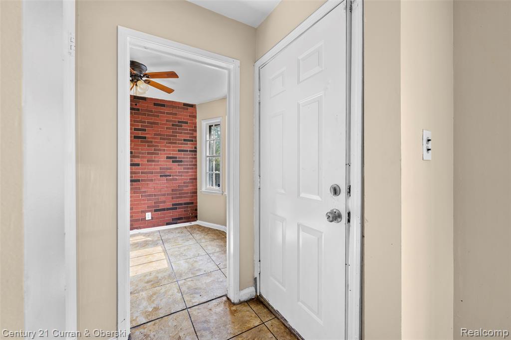 11035 Worden Street, Detroit, MI 48224 — Photo 5