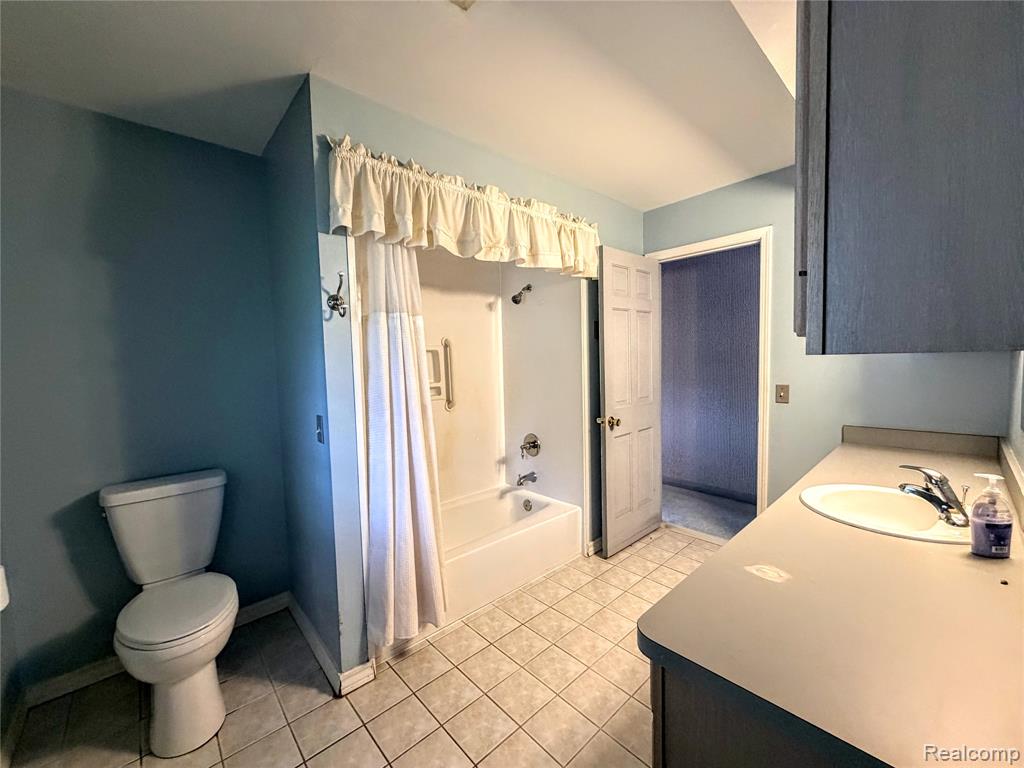 8079 Farley Road, Pinckney, MI 48169 — Photo 17