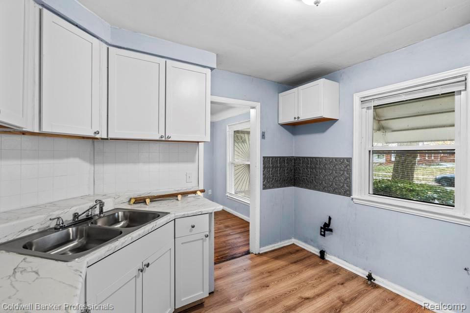 19412 Sussex Street, Detroit, MI 48235 — Photo 9