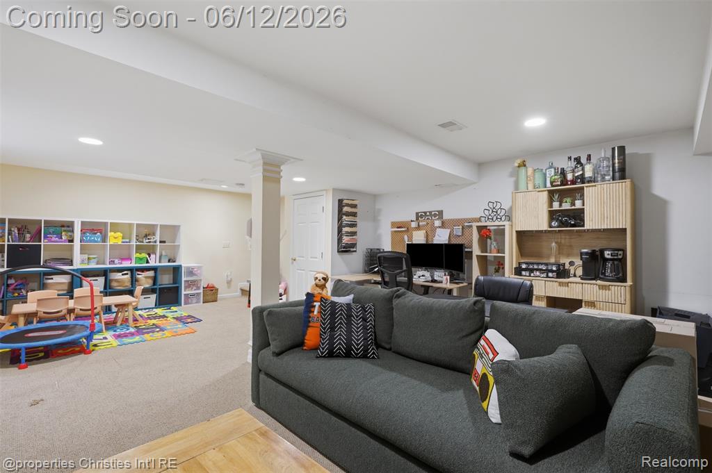 124 Rexton Street, Novi, MI 48377 — Photo 28