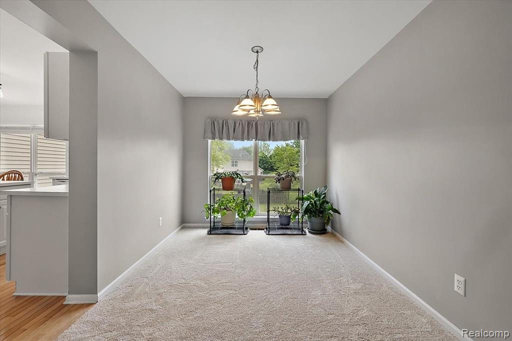 437 Cherry Hills Court, Oxford, MI 48371 — Photo 17