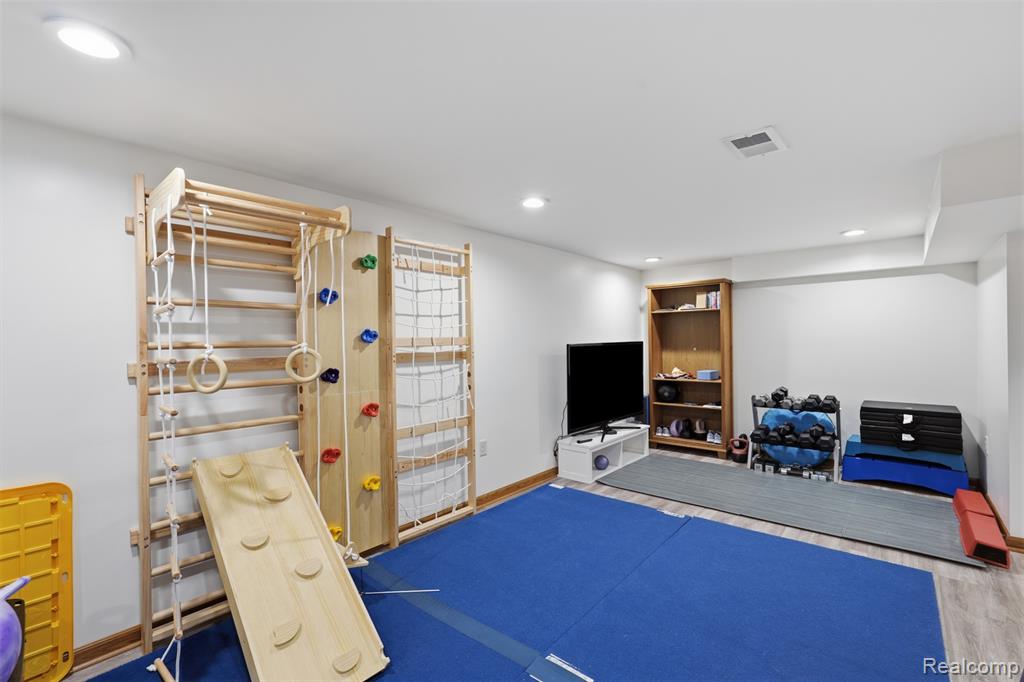 7477 Ore Knob Drive, Fenton, MI 48430 — Photo 34
