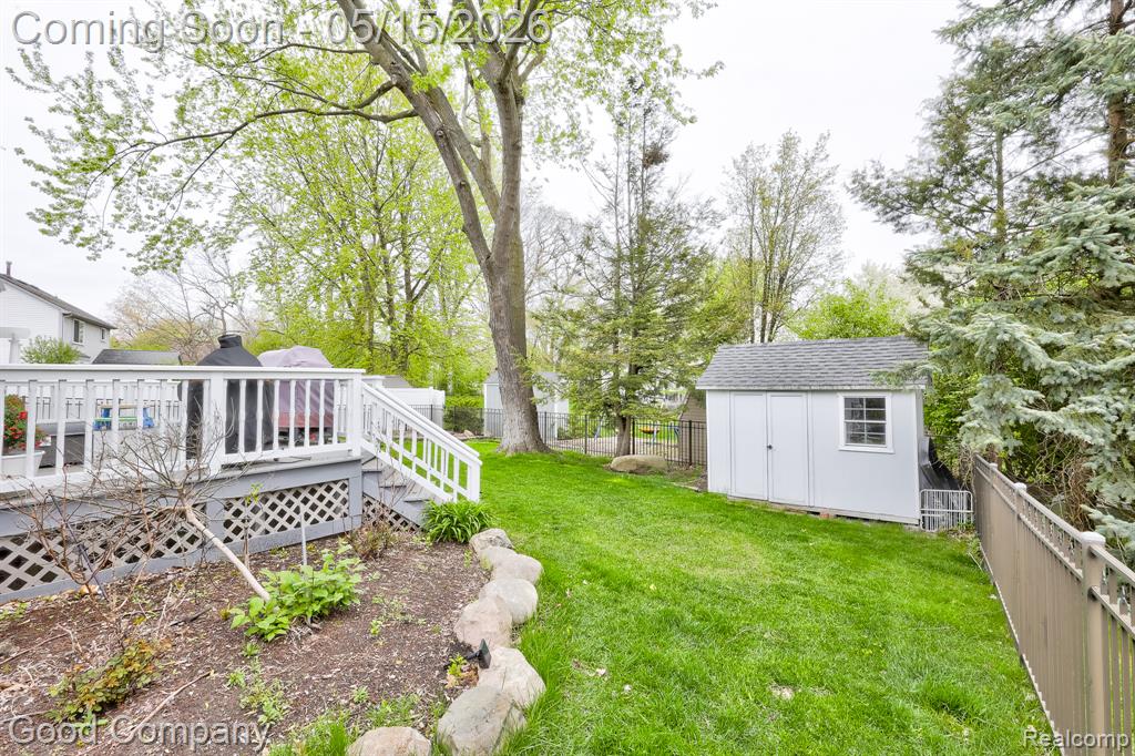 2370 Lansbury Drive, Waterford, MI 48329 — Photo 53