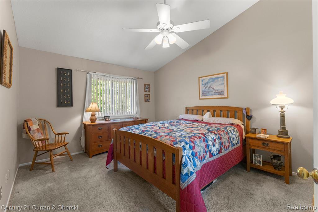 6541 DEERHURST Drive, Westland, MI — Photo 21