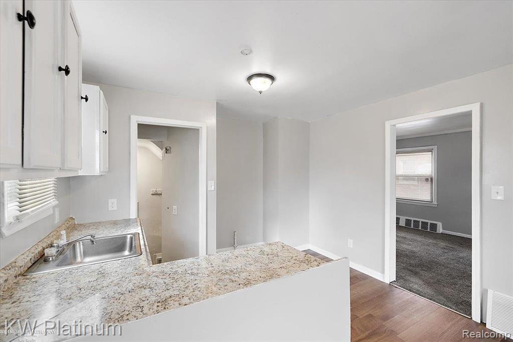 6301 Lodewyck Street, Detroit, MI 48224 — Photo 3