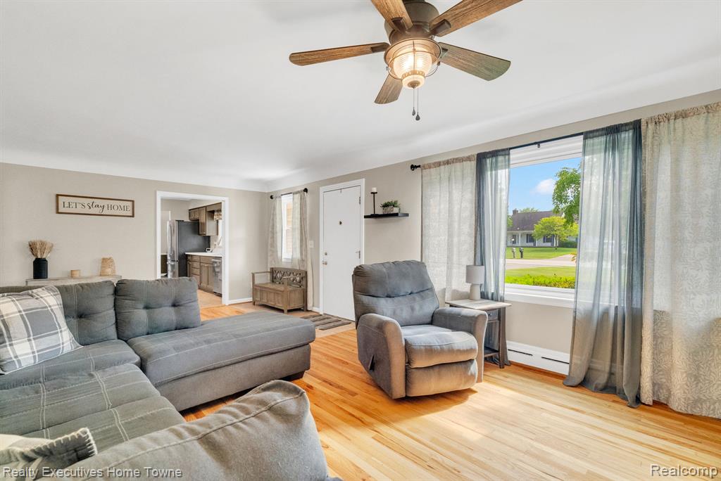 4244 Fairway Drive, Fort Gratiot, MI 48059 — Photo 8