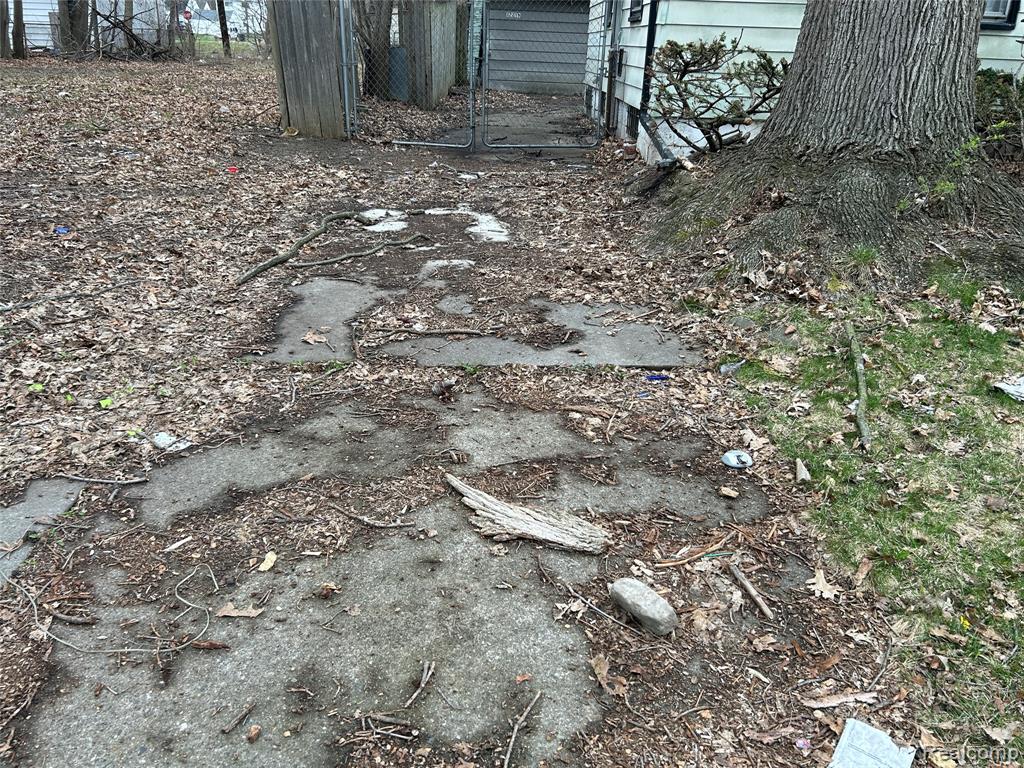 12219 Stout Street, Detroit, MI 48228 — Photo 54