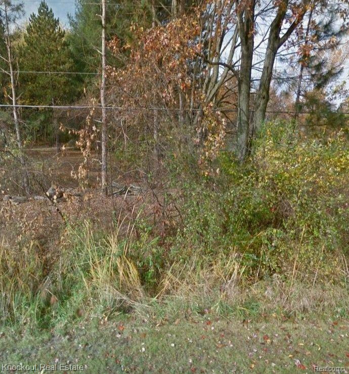 VL S GLEANER Road, Saginaw, MI 48609 — front exterior