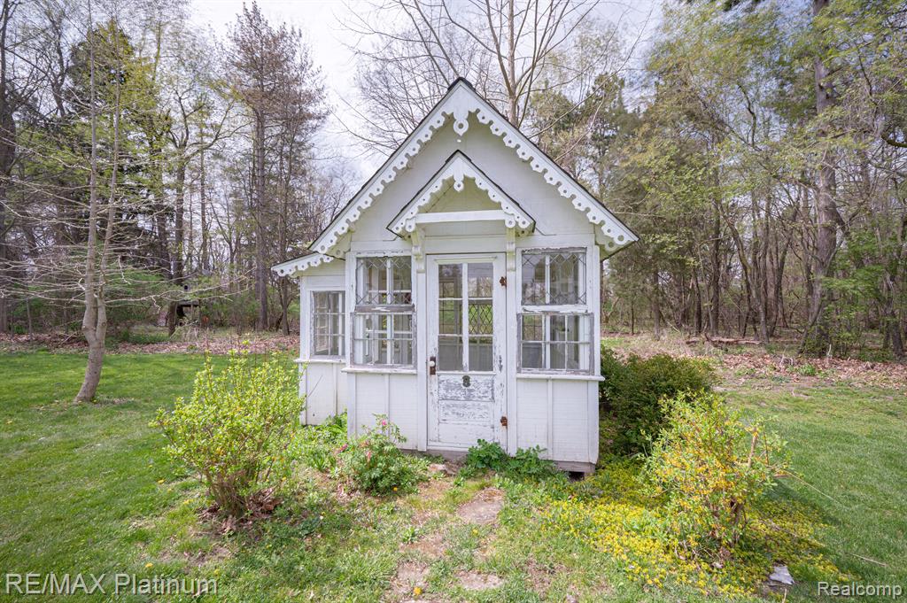 4015 BENNETT LAKE Road, Fenton, MI 48430 — Photo 46