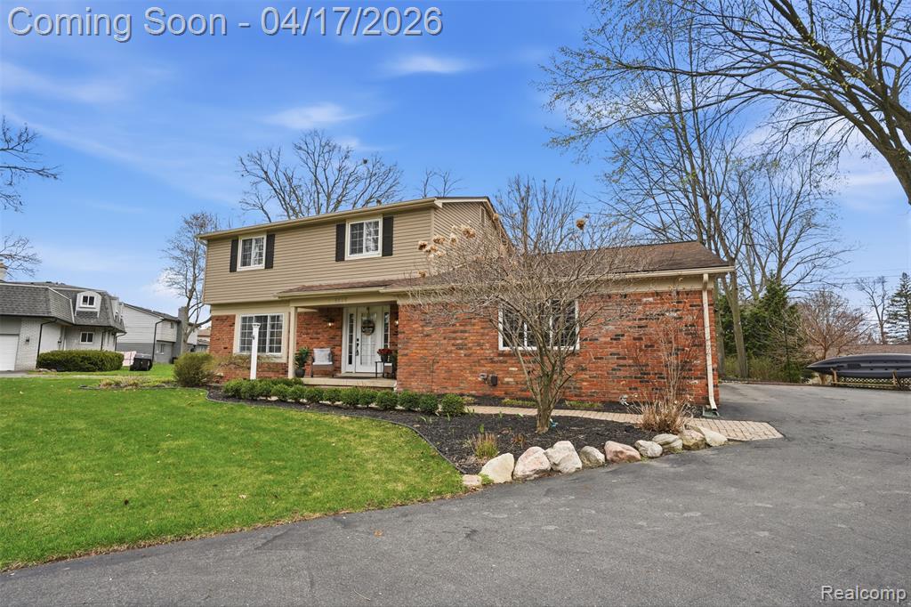 9610 Woody Court, White Lake, MI — Photo 3